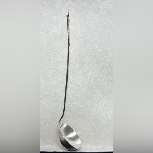 Sterling Silver 925 Spoon with Peruvian Llama Design - Picture 5 of 6